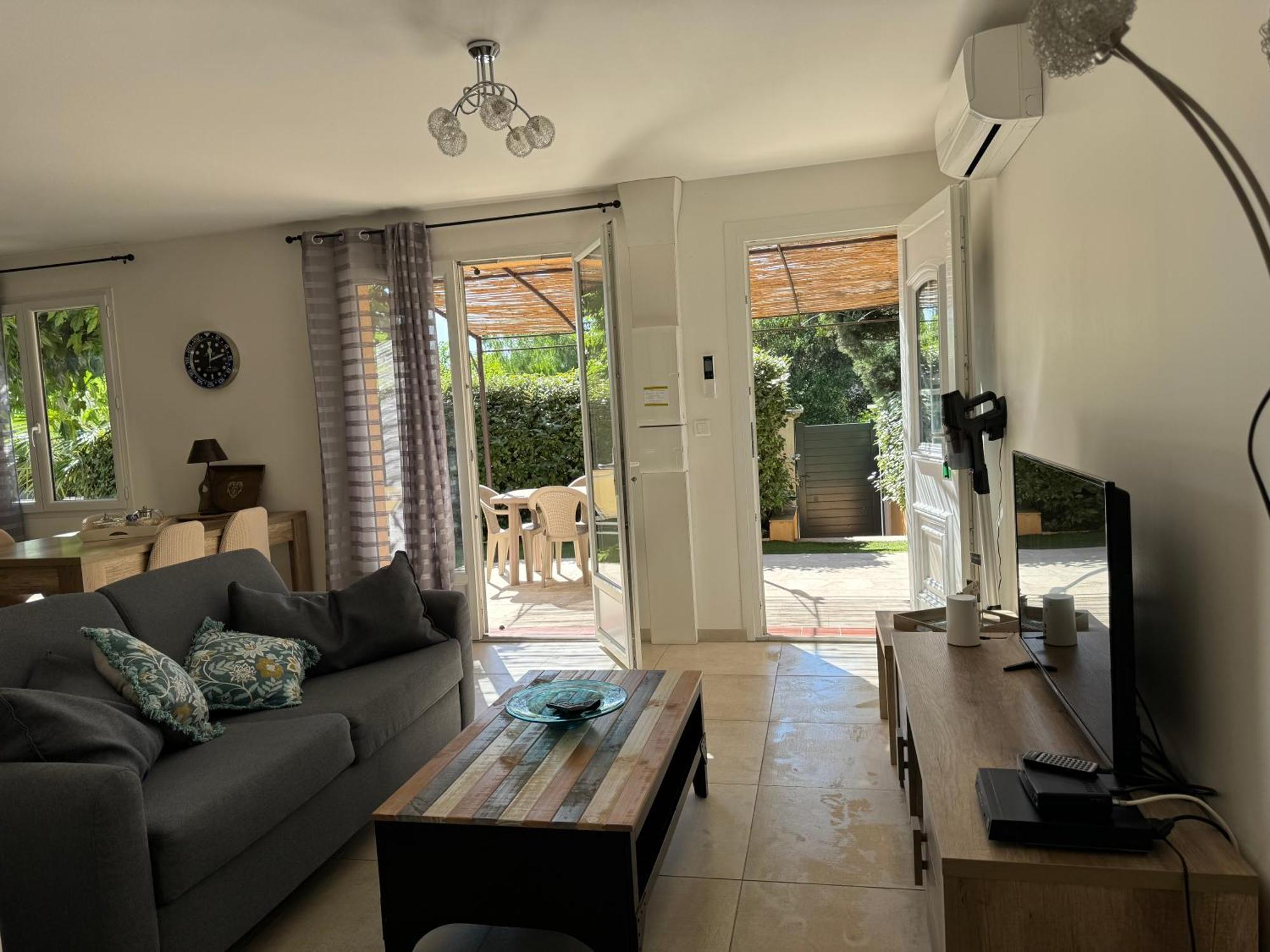 Villa ,Maison indépendante, avec piscine privative Puget-sur-Argens Esterno foto